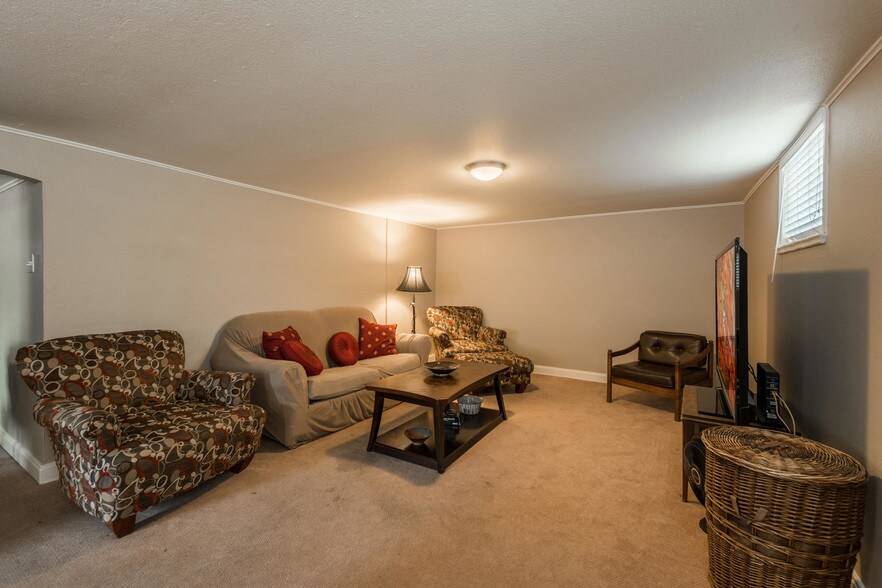 More Photos Of 2525-2527 S University Blvd, Denver Apartments For Sale