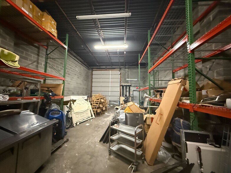 More Photos Of 12051-12083 Tech Rd, Silver Spring Light Manufacturing For Lease