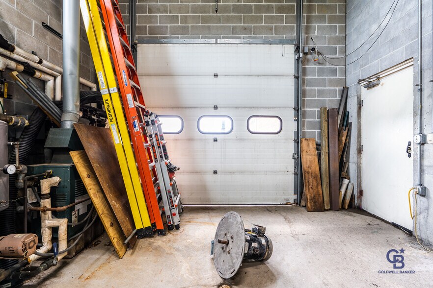 More Photos Of 3311 N Belt Hwy, Saint Joseph Carwash For Sale
