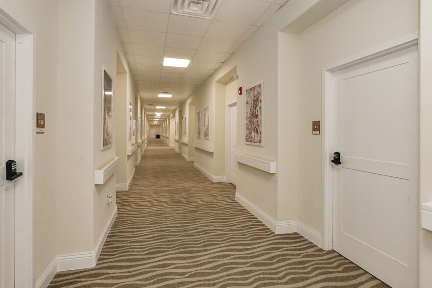 More Photos Of 4201 S 25th St, Fort Pierce Assisted Living For Sale