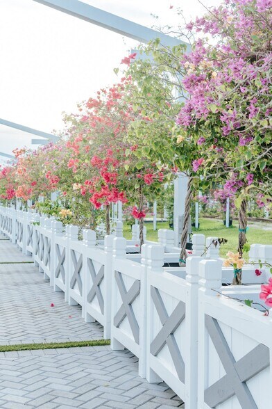 More Photos Of 4680 Volunteer Rd, Southwest Ranches Lodge Meeting Hall For Sale