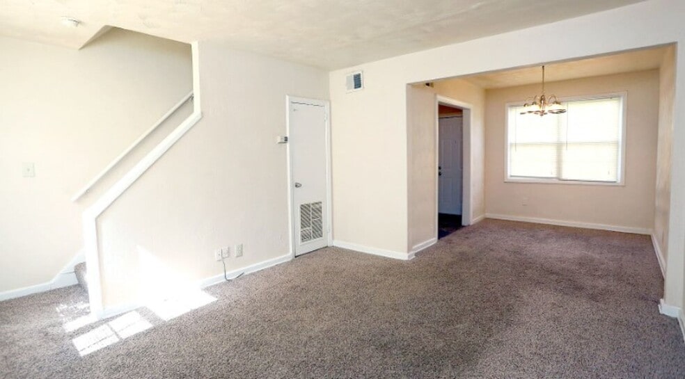 More Photos Of 3817 George Washington Hwy, Portsmouth Apartments For Sale