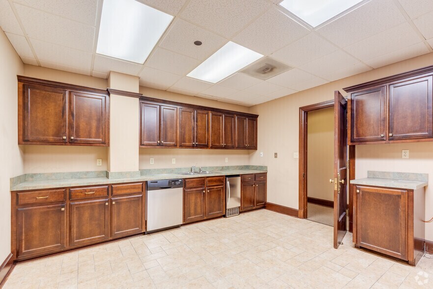 Photo of 10th Floor Ste 1000