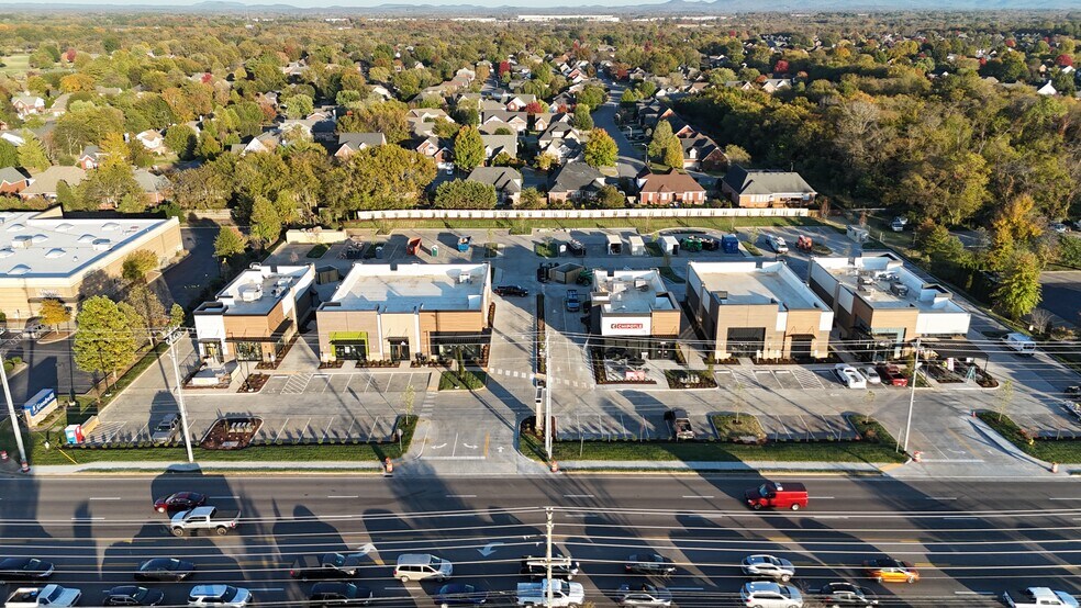 More Photos Of 2963 S Church St, Murfreesboro Unknown For Lease