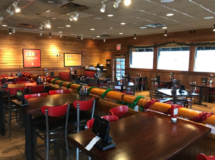 More Photos Of 3939 Morse Crossing, Columbus Restaurant For Sale