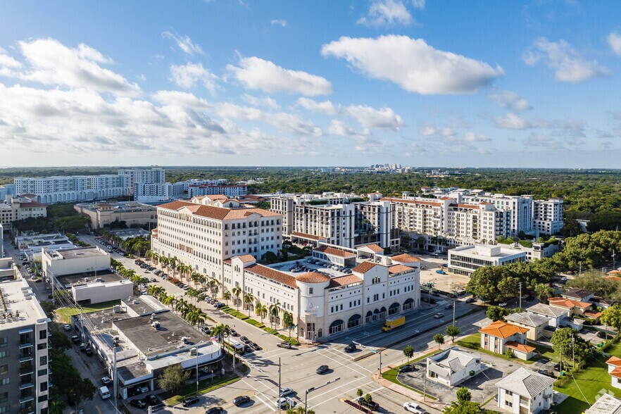 More Photos Of 4000 Ponce de Leon Blvd, Coral Gables Office For Lease