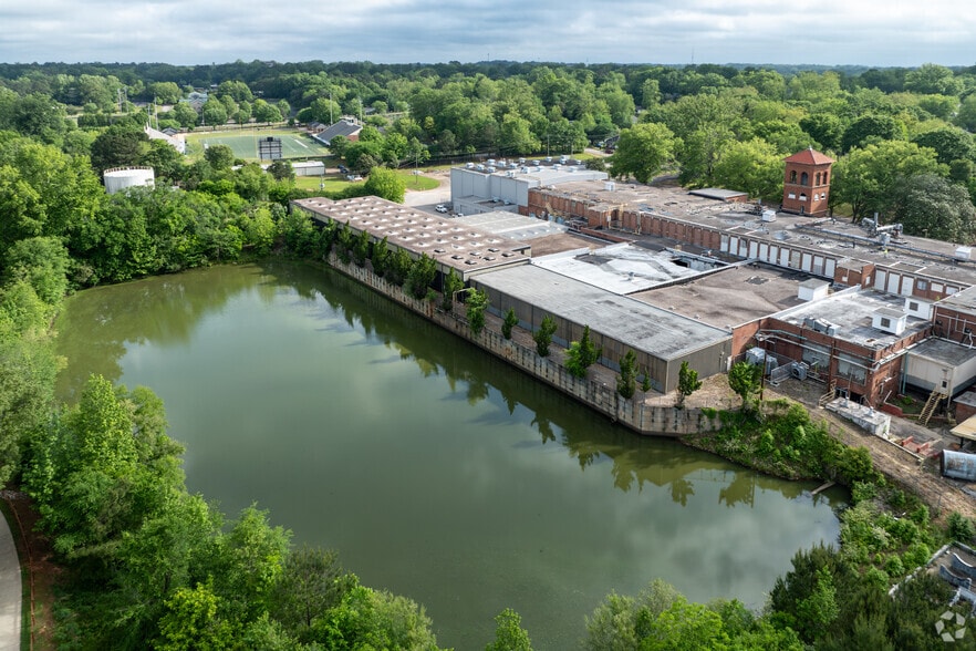More Photos Of 1000 Elm St, Lagrange Industrial For Sale