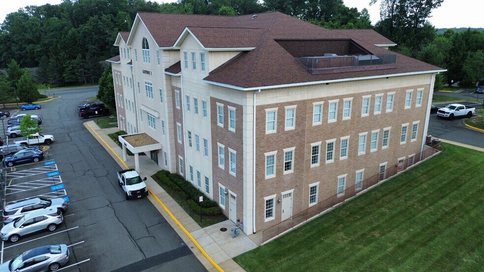 More Photos Of 18300 Quantico Gateway Dr, Triangle Unknown For Lease