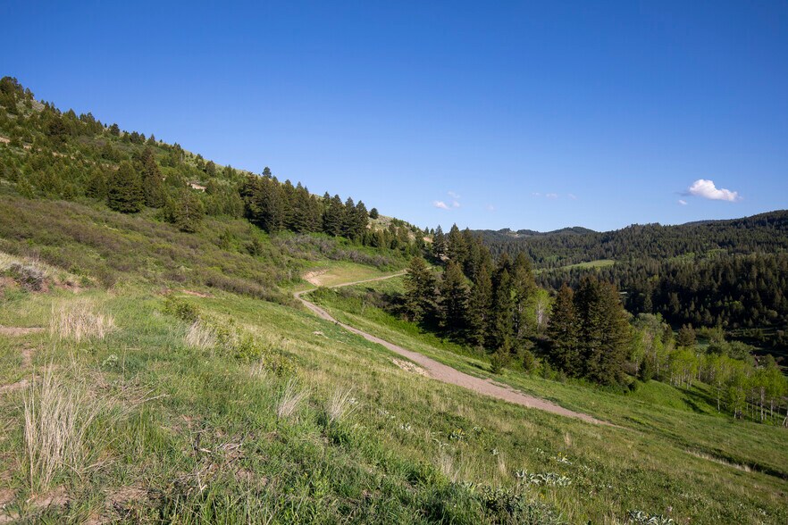 More Photos Of 2 Trail Creek Rd, Bozeman Land For Sale
