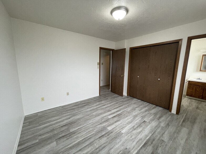 More Photos Of 761 Foster Dr, Idaho Falls Apartments For Sale