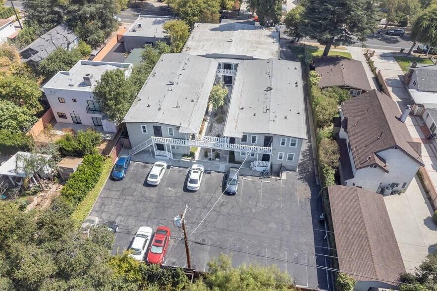 More Photos Of 1559 N Hill Ave, Pasadena Apartments For Sale
