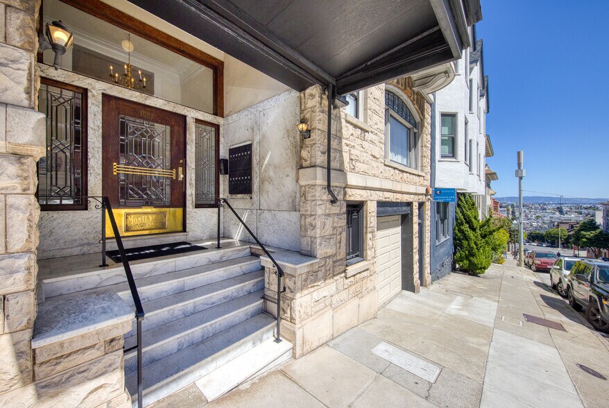 More Photos Of 1082 Union St, San Francisco Apartments For Sale
