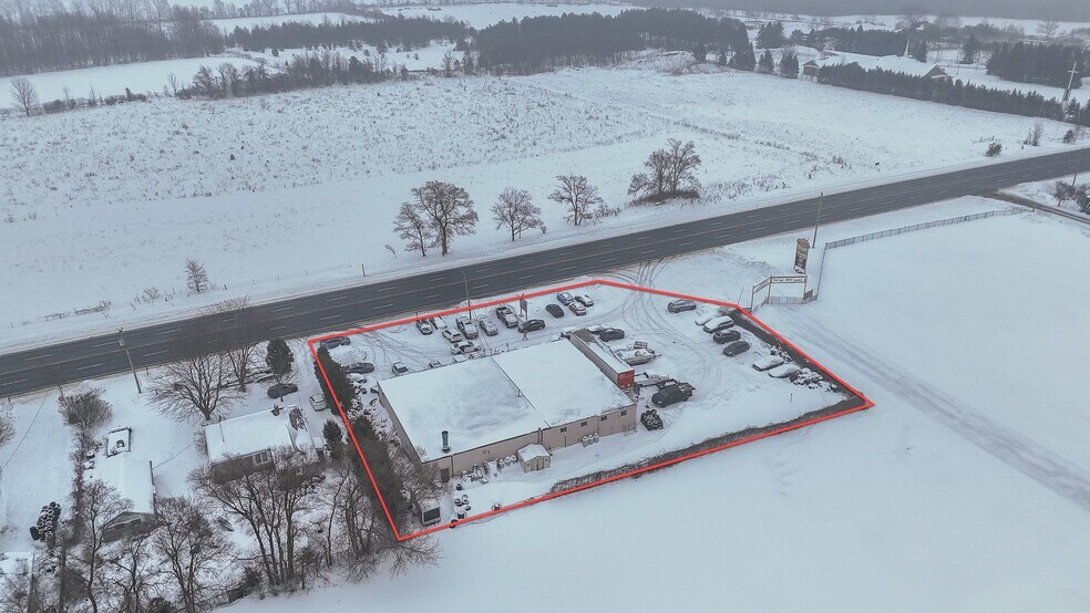 More Photos Of 6938 Yonge St, Innisfil Auto Repair For Sale