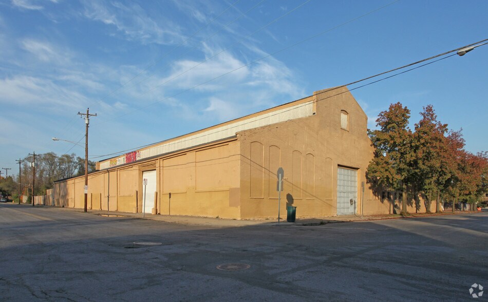 Primary Photo Of 4164 Dane Ave, Cincinnati Manufacturing For Sale