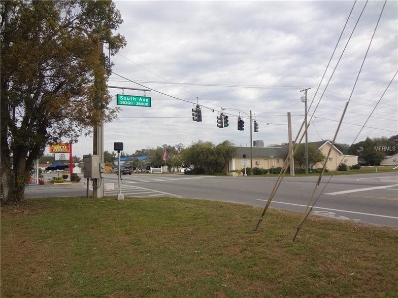 More Photos Of 4917 Gall Blvd, Zephyrhills Storefront Retail Office For Sale