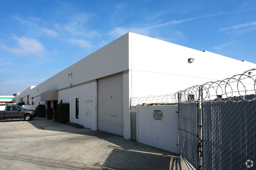 More Photos Of 20600 Gramercy Pl, Torrance Flex For Lease