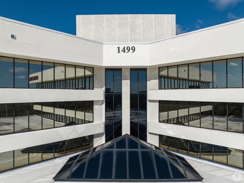 More Photos Of 1499 W Palmetto Park Rd, Boca Raton Office For Lease