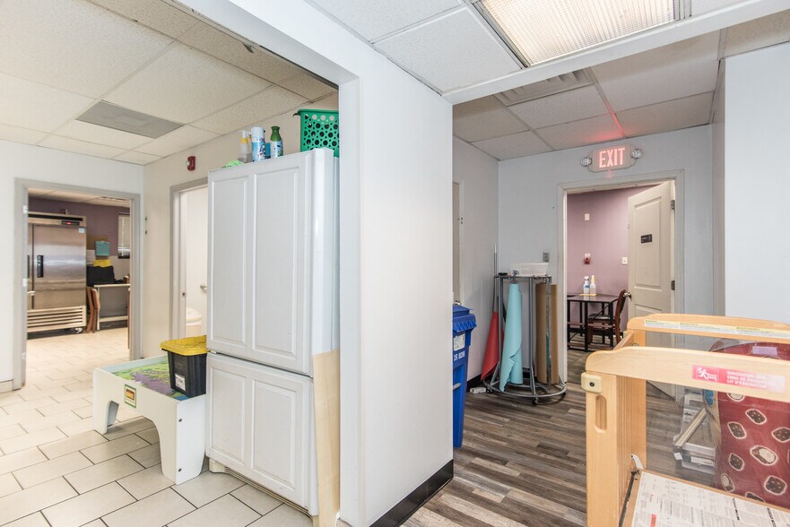 More Photos Of 6044-6052 Castor Ave, Philadelphia Medical For Sale