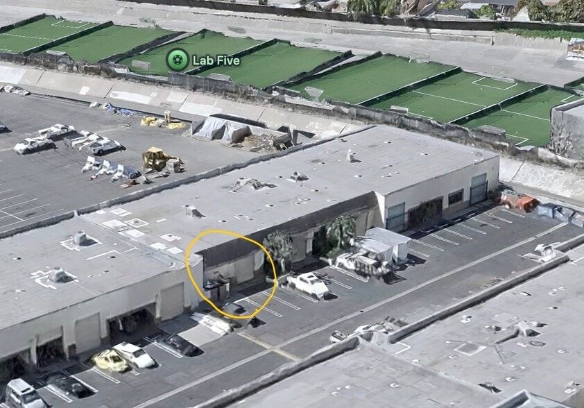 More Photos Of 12455 Branford St, Pacoima Warehouse For Lease