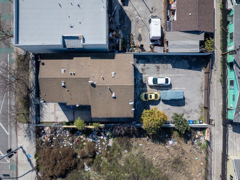 More Photos Of 8925 Broadway, Los Angeles Apartments For Sale