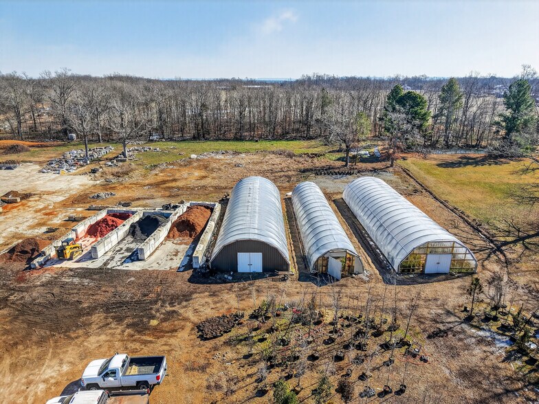 More Photos Of 2668 Huntsville Hwy, Fayetteville General Retail For Sale