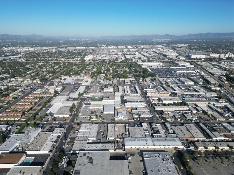 More Photos Of 7737-7741 Burnet Ave, Van Nuys Warehouse For Sale