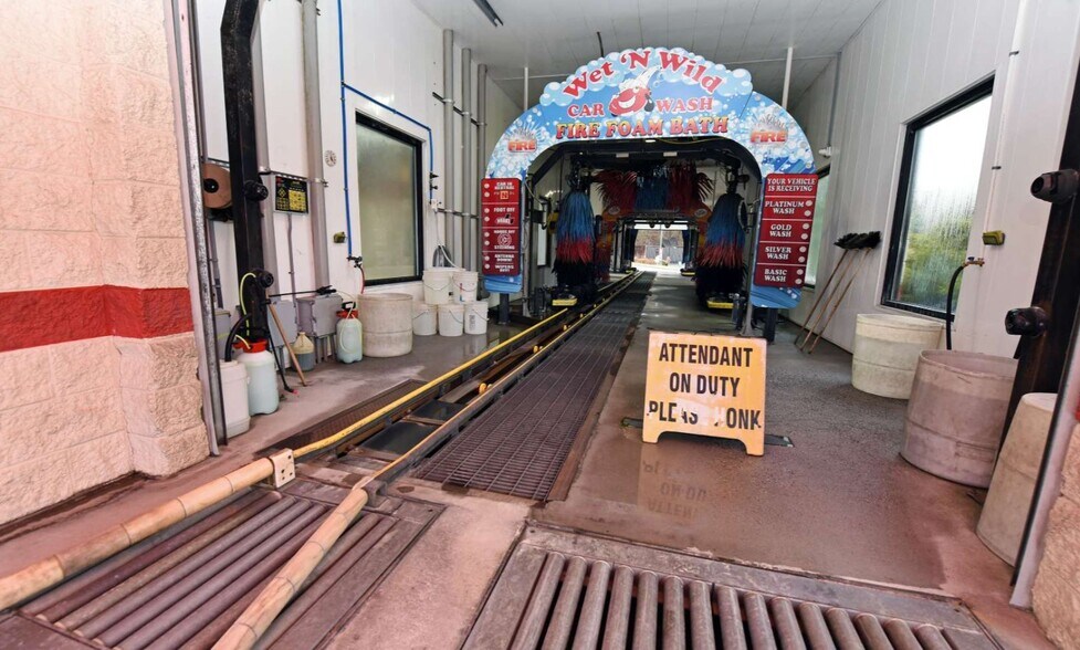 More Photos Of 692 Highway 515 E, Blairsville Carwash For Sale