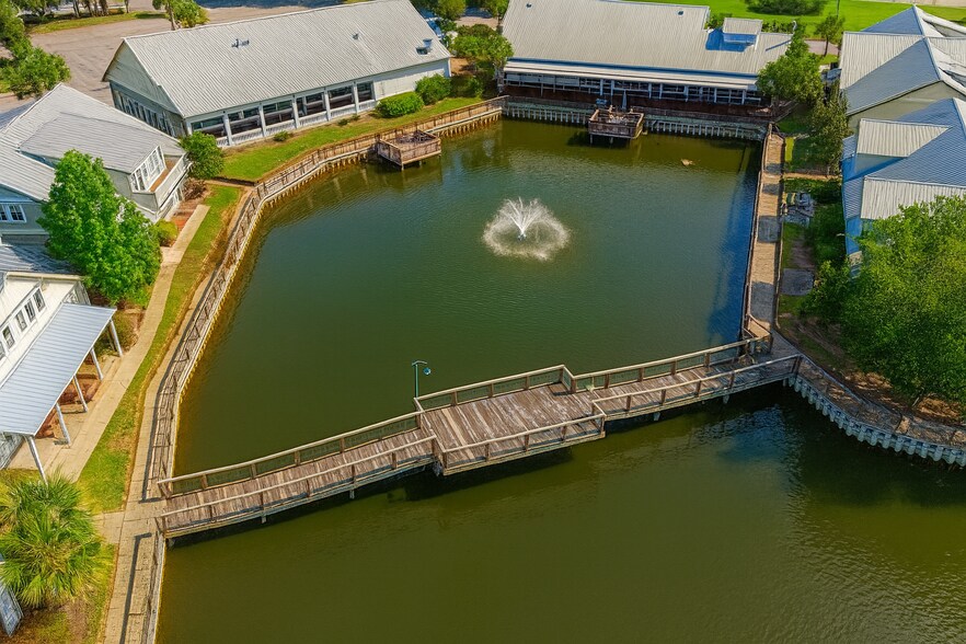 More Photos Of 277 Willbrook Blvd, Pawleys Island Office For Sale