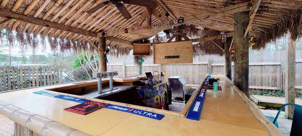 More Photos Of 820 Bass Dr, Santee Freestanding For Sale