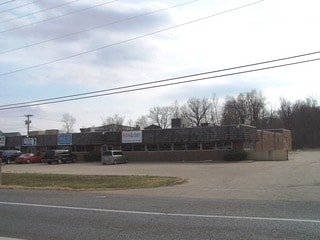 More Photos Of 1733-1737 N Kingshighway St, Cape Girardeau General Retail For Lease