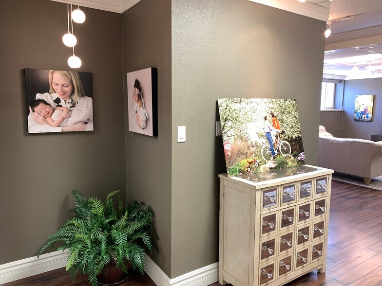 More Photos Of 1100 W Littleton Blvd, Littleton Loft Creative Space For Sale