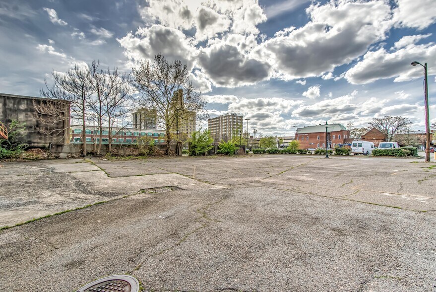 More Photos Of 15 7th St, Augusta Restaurant For Sale