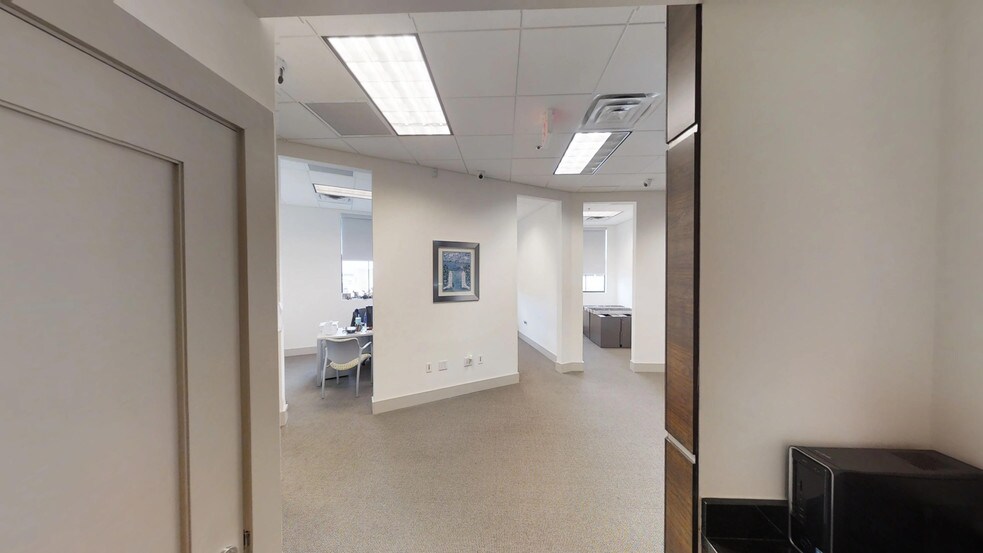More Photos Of 6701 S Red Rd, South Miami Medical For Sale