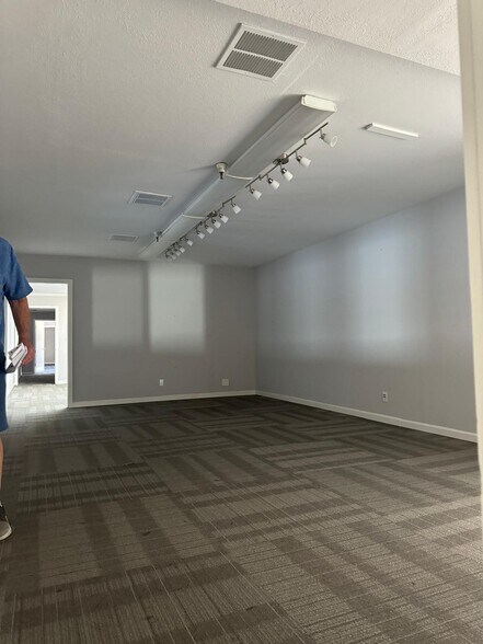 More Photos Of 1868-1872 Stone Ave, San Jose Manufacturing For Lease