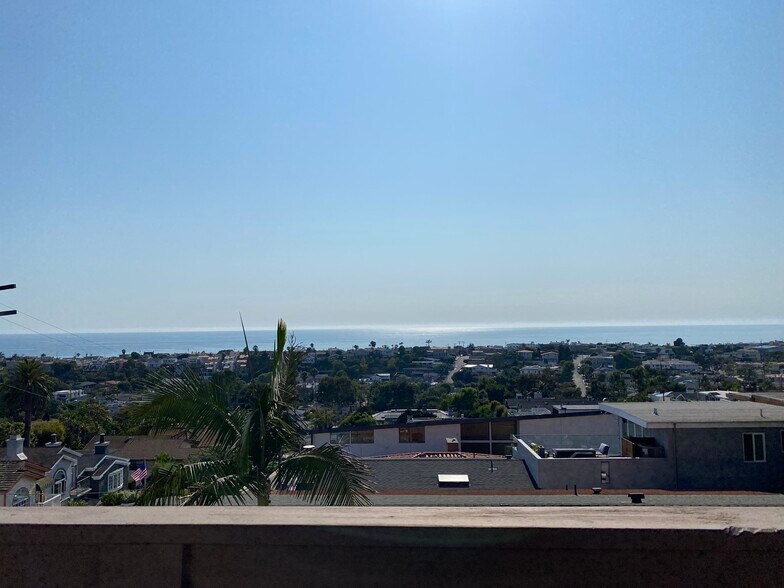 More Photos Of 2401 Pacific Coast Hwy, Hermosa Beach Medical For Lease