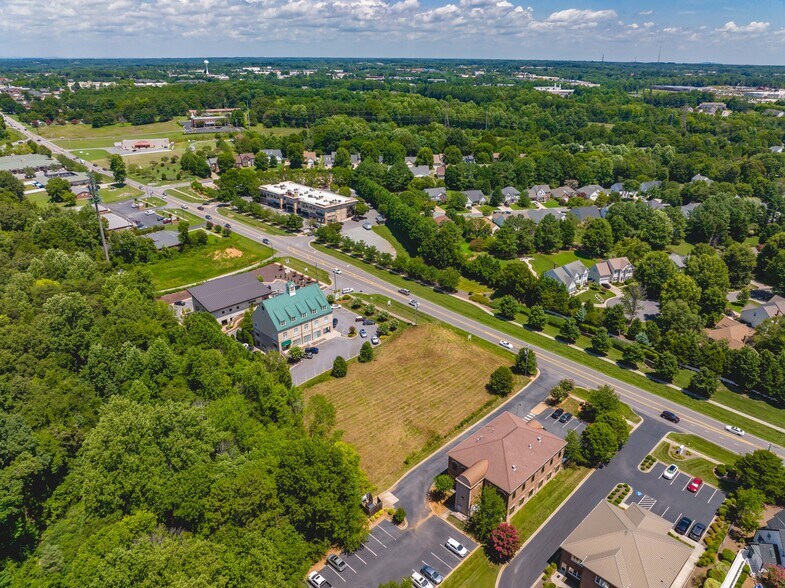 More Photos Of 520 Williamson Rd, Mooresville Land For Sale