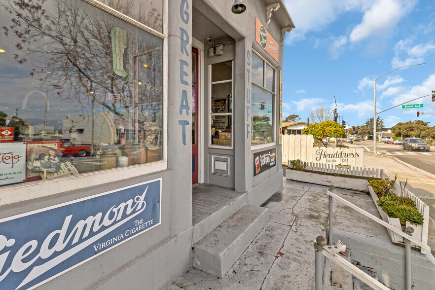 More Photos Of 883 Lighthouse Ave, Monterey General Retail For Sale