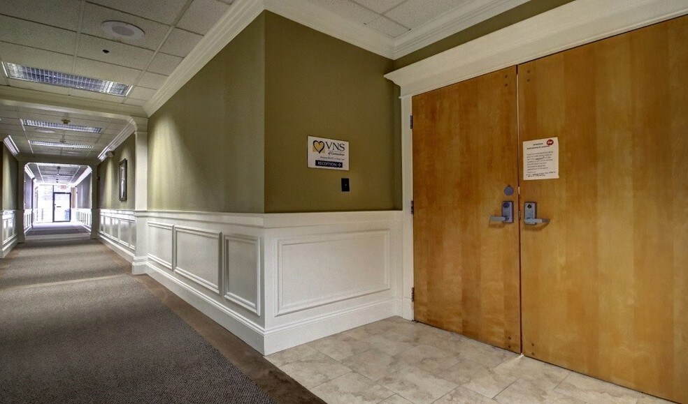 More Photos Of 12 Cambridge Dr, Trumbull Office Residential For Lease