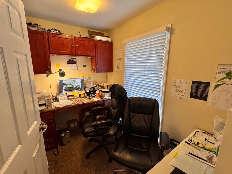 More Photos Of 471 S Main St, Cleveland Office For Sale