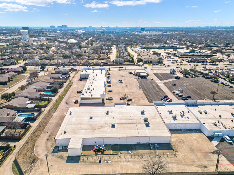More Photos Of 903 W Parker Rd, Plano Schools For Sale
