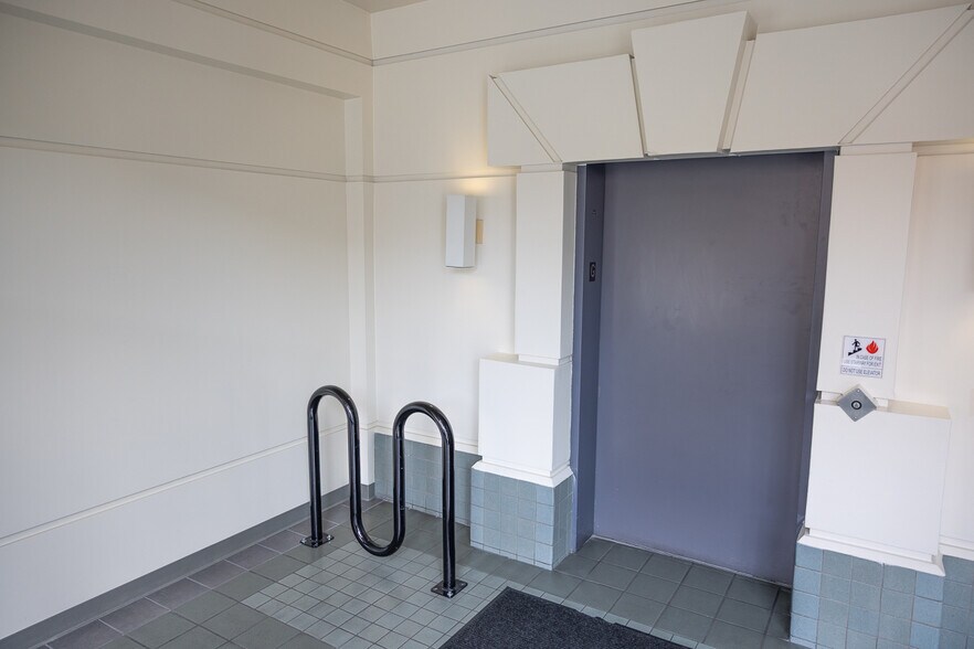 More Photos Of 416 B St, Santa Rosa Office For Lease