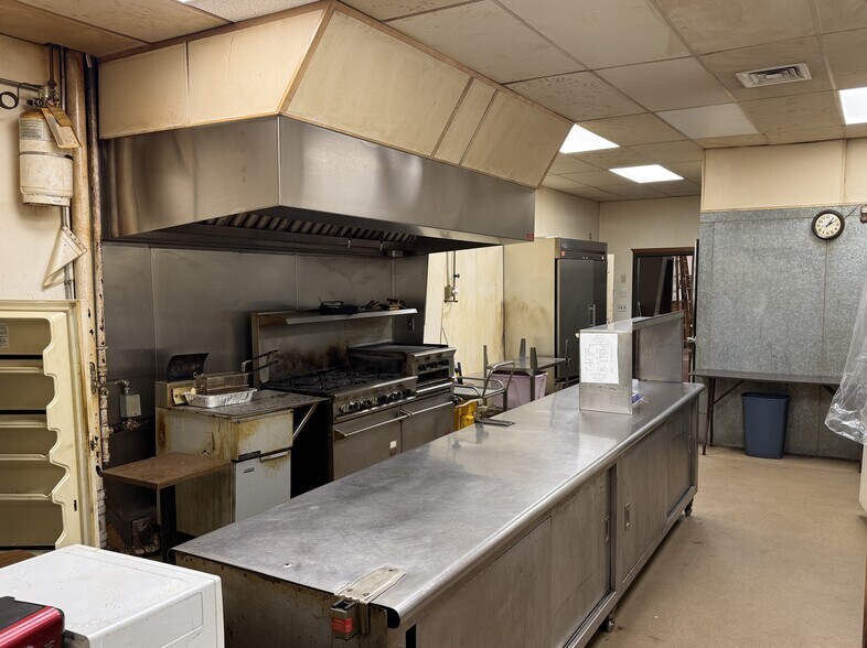 More Photos Of 83 South St, West Hartford Lodge Meeting Hall For Lease