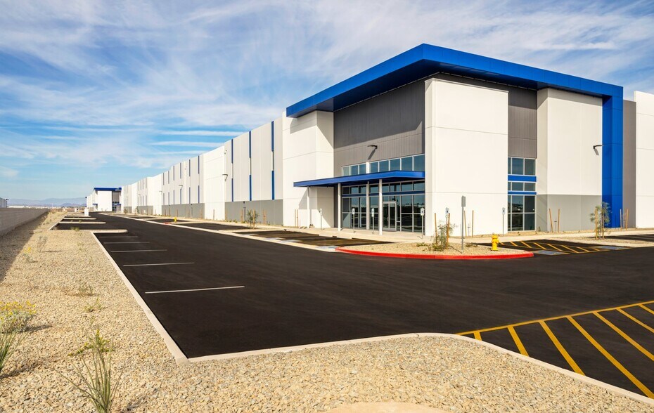 More Photos Of 12815 W Northern Ave, Glendale Unknown For Lease