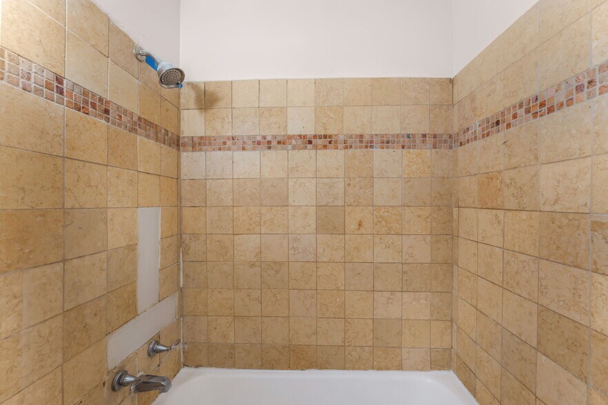 More Photos Of 5104 Pebble Beach Blvd, Las Vegas Apartments For Sale