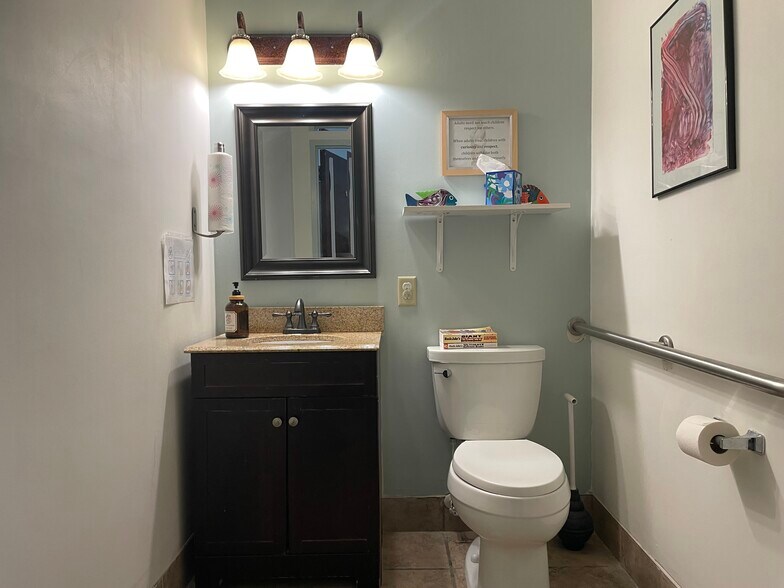 More Photos Of 101 Conner Dr, Chapel Hill Medical For Lease