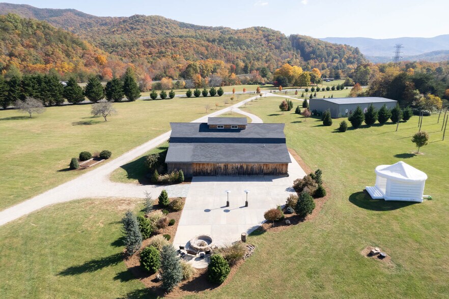 More Photos Of 4301 Longdale Furnace Rd, Clifton Forge Lodge Meeting Hall For Sale