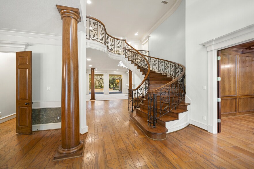 More Photos Of 25522 McDonald Rd, Spring Lodge Meeting Hall For Sale