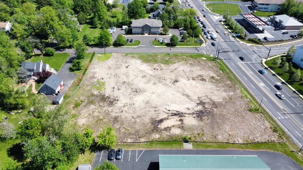 More Photos Of 1198 Easton Rd, Warrington Unknown For Lease