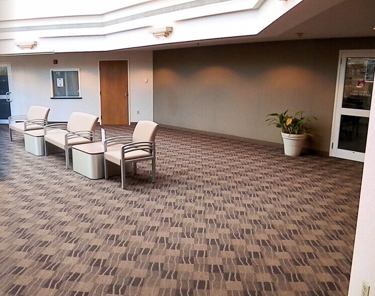 More Photos Of 9500 Mentor Ave, Mentor Medical For Lease