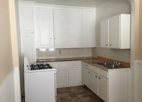 More Photos Of 423 Washington St, Monroe Apartments For Sale